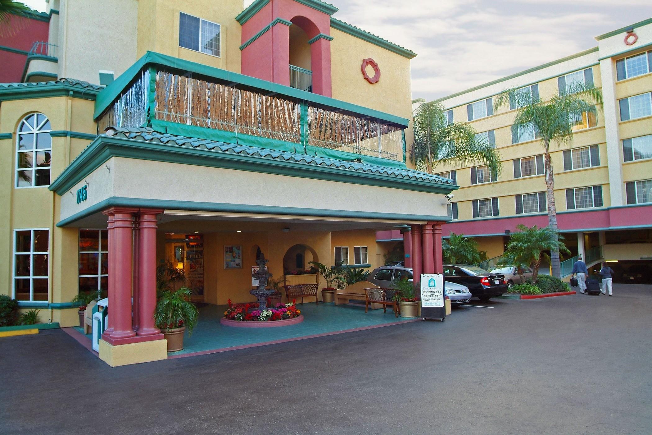 พีค็อก สวีท Hotel อนาไฮม์ ภายนอก รูปภาพ