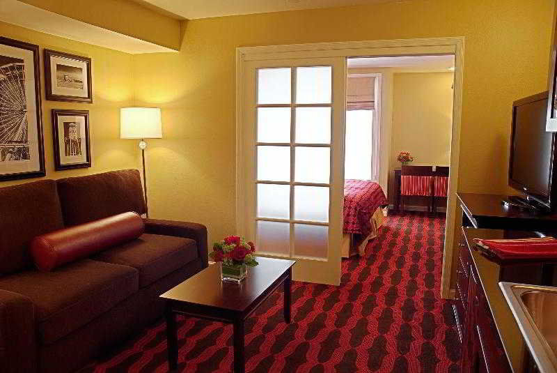 พีค็อก สวีท Hotel อนาไฮม์ ภายนอก รูปภาพ